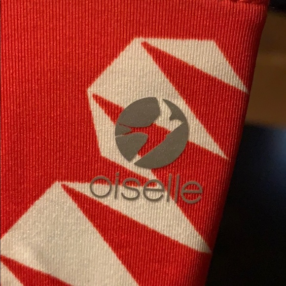 Oiselle Hi Ten Sports Bra - Picture 4 of 9